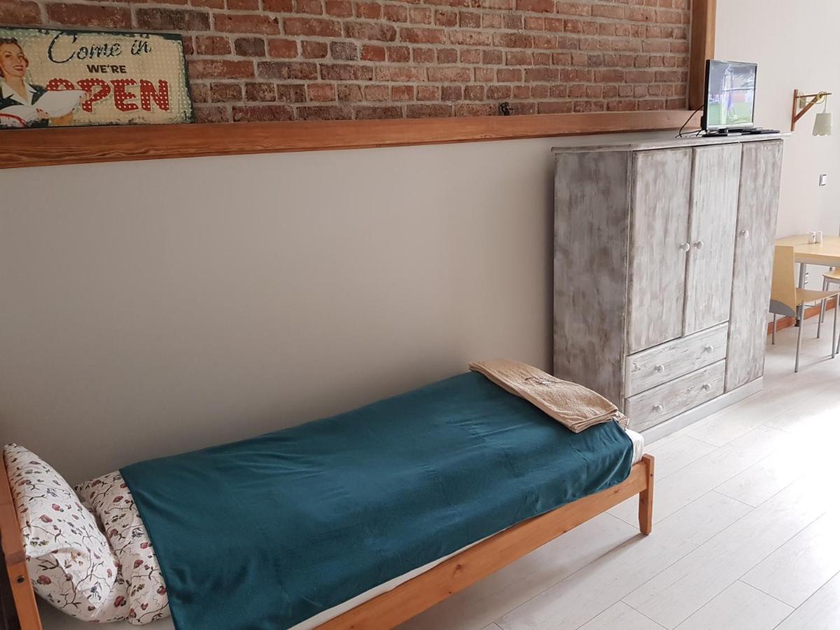 Vagaboonda Apartments Вроцлав Екстериор снимка